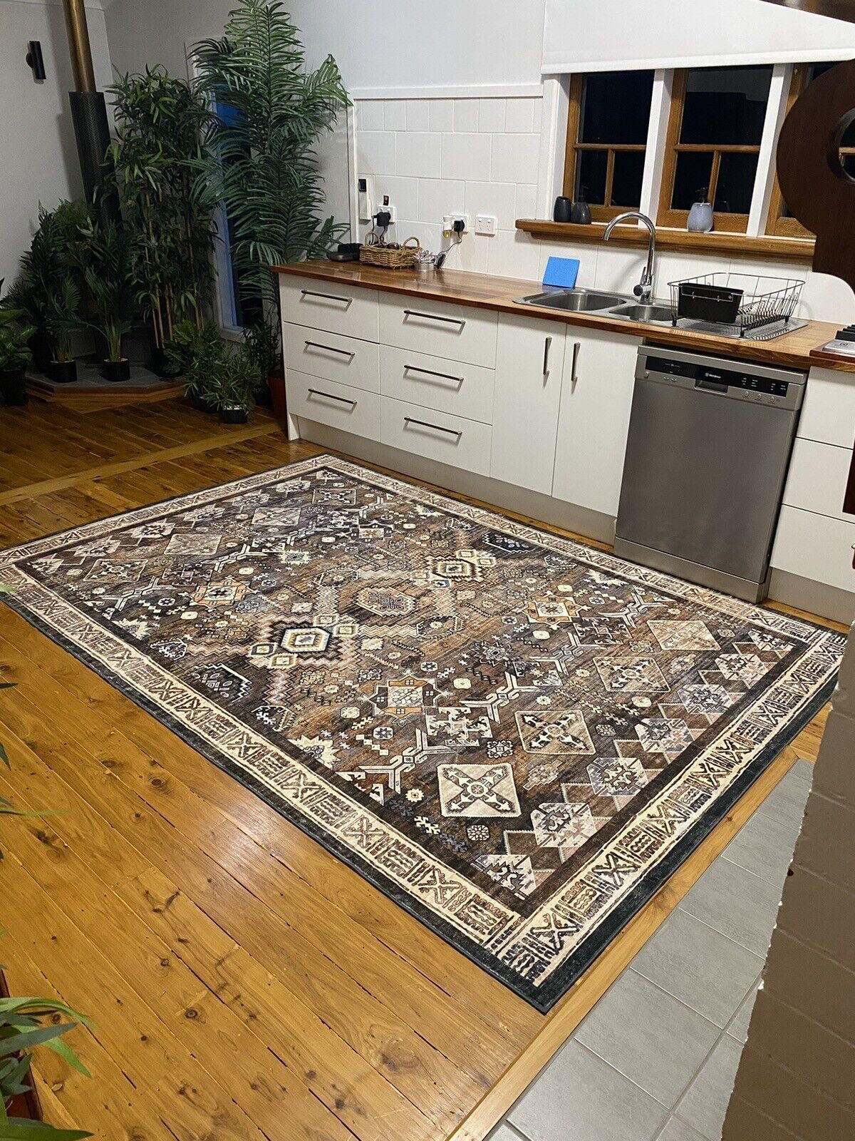 Diamond Rug Brown & Grey Tone